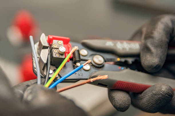 Best Home Electrical Repair  in Wilsonville, OR